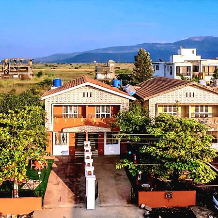 Ll Empyrean Stay Ll Airawat Villa Ll 2Bhk Ll Ac Ll Private Pool Ll Wifi Ll โลนาวาลา ภายนอก รูปภาพ